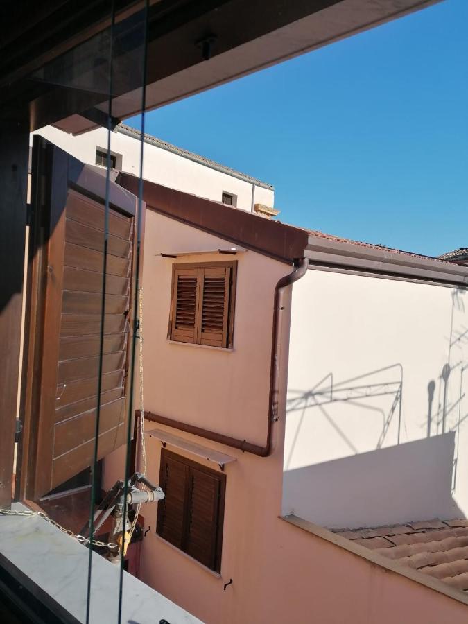 Appartamento Kardia Palermo Bagian luar foto